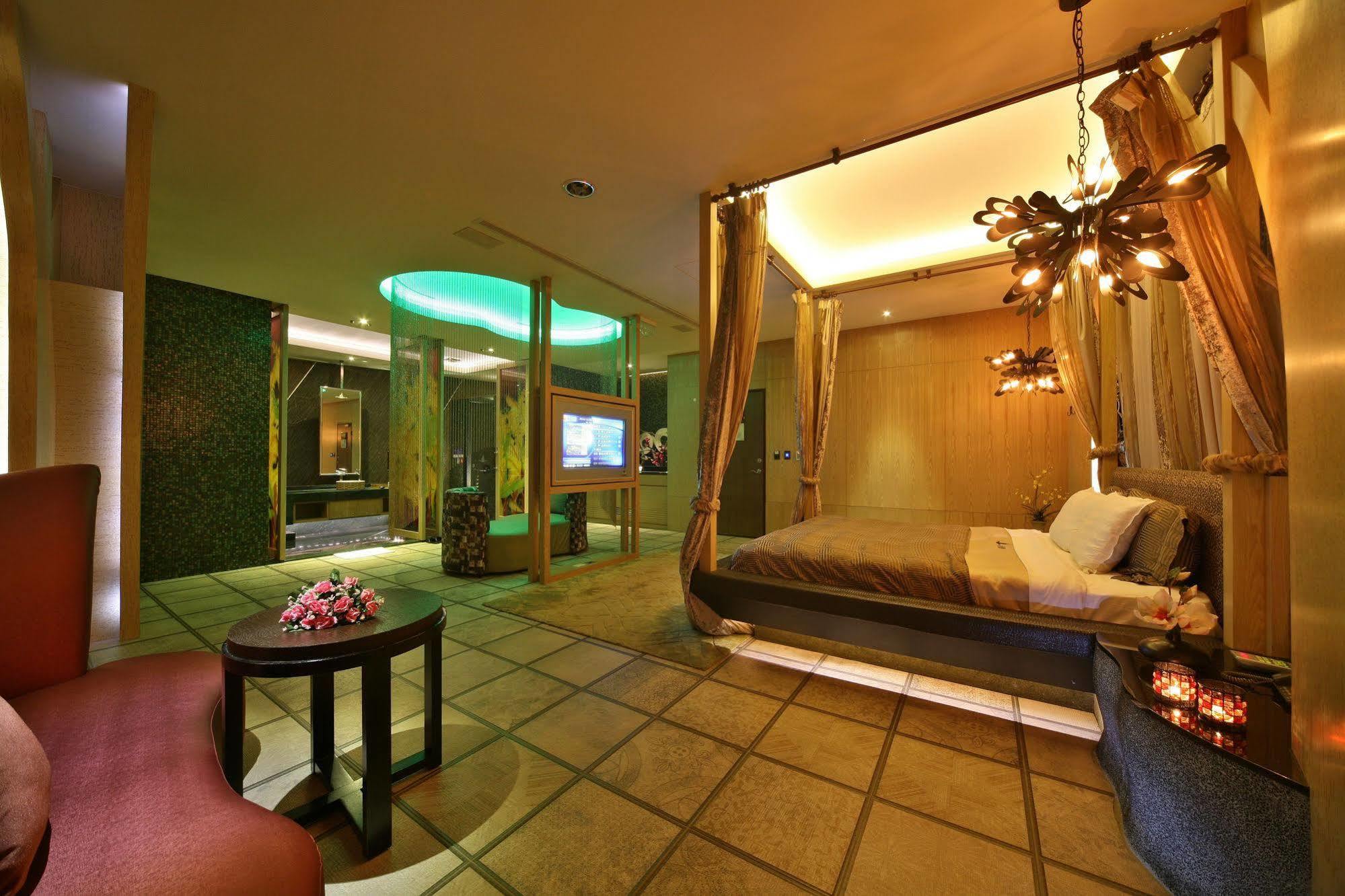 Dubai Villa Motel Daya Exterior photo