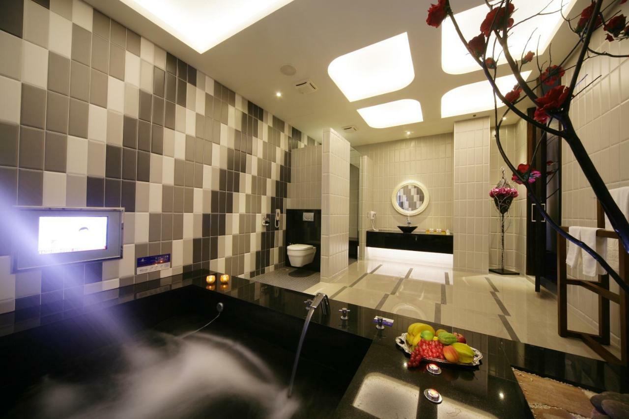 Dubai Villa Motel Daya Exterior photo